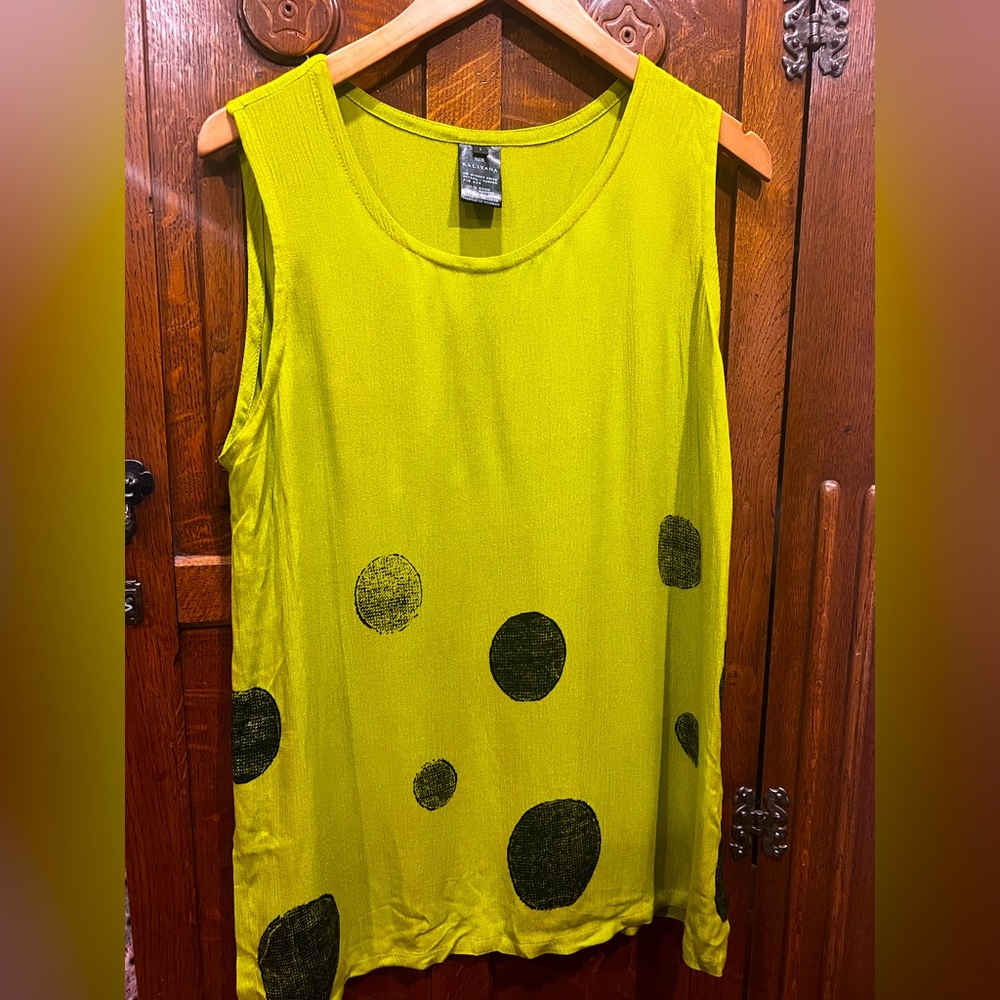 Lime green sleeveless Kaliyana top, size 1 (large).